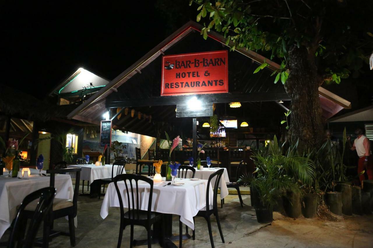 Bar B Barn Negril