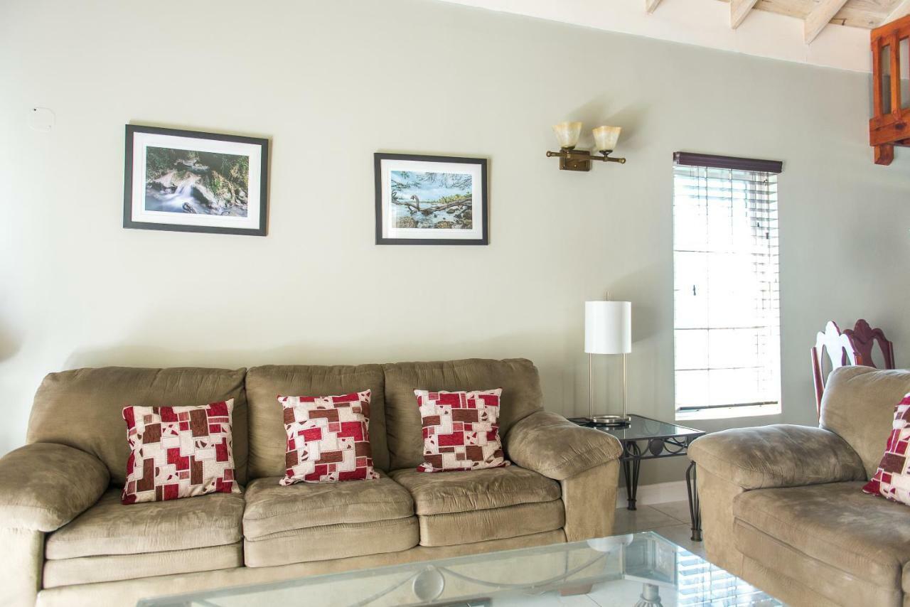 Little Bay Country Club - 1 Bedroom Holiday home Negril
