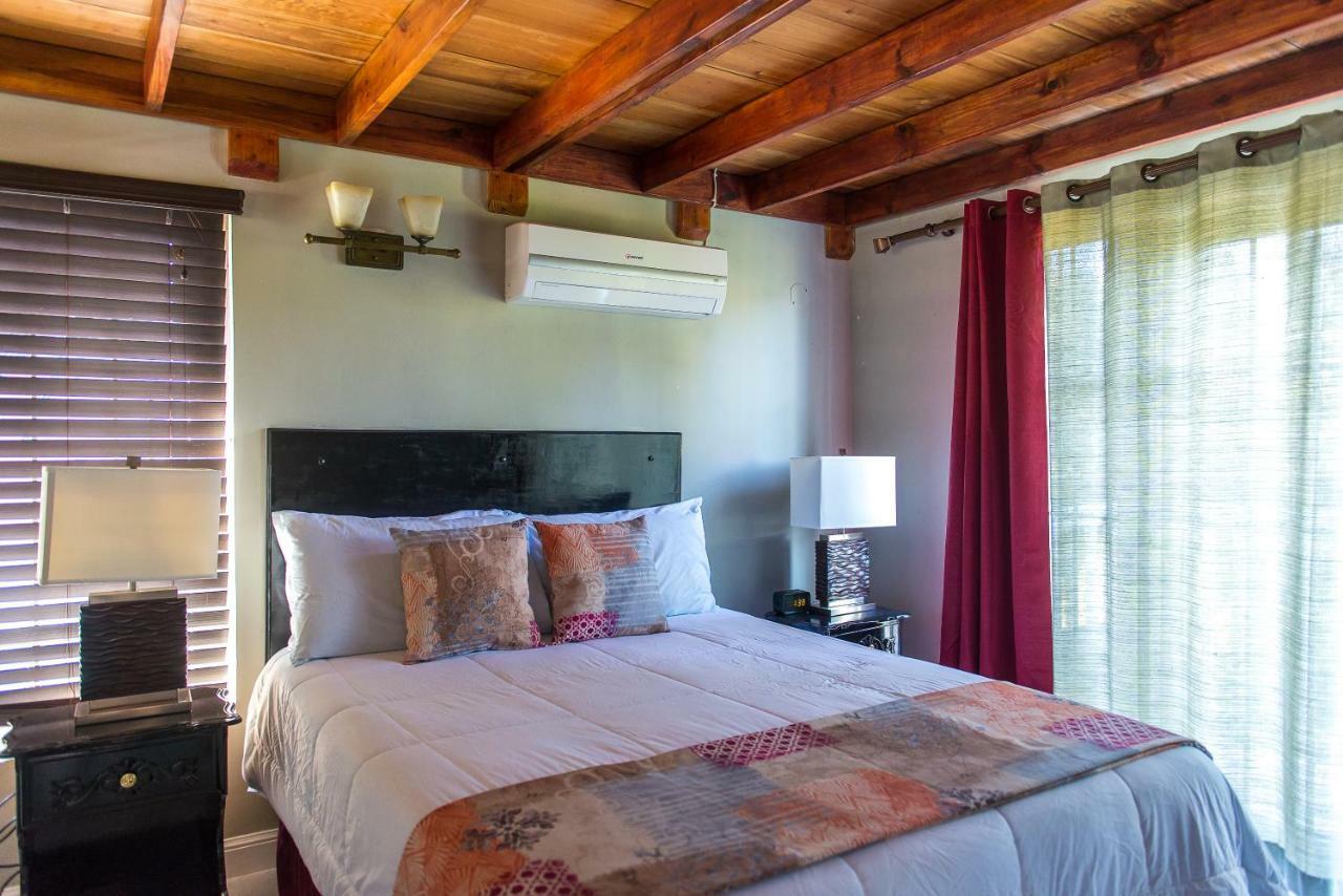 Little Bay Country Club - 1 Bedroom Negril