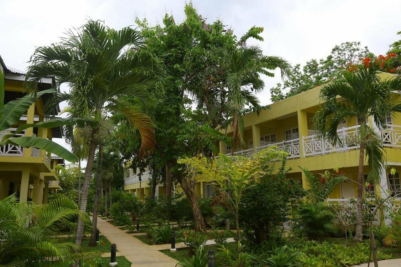 Merrils Lll Hotel 3*
