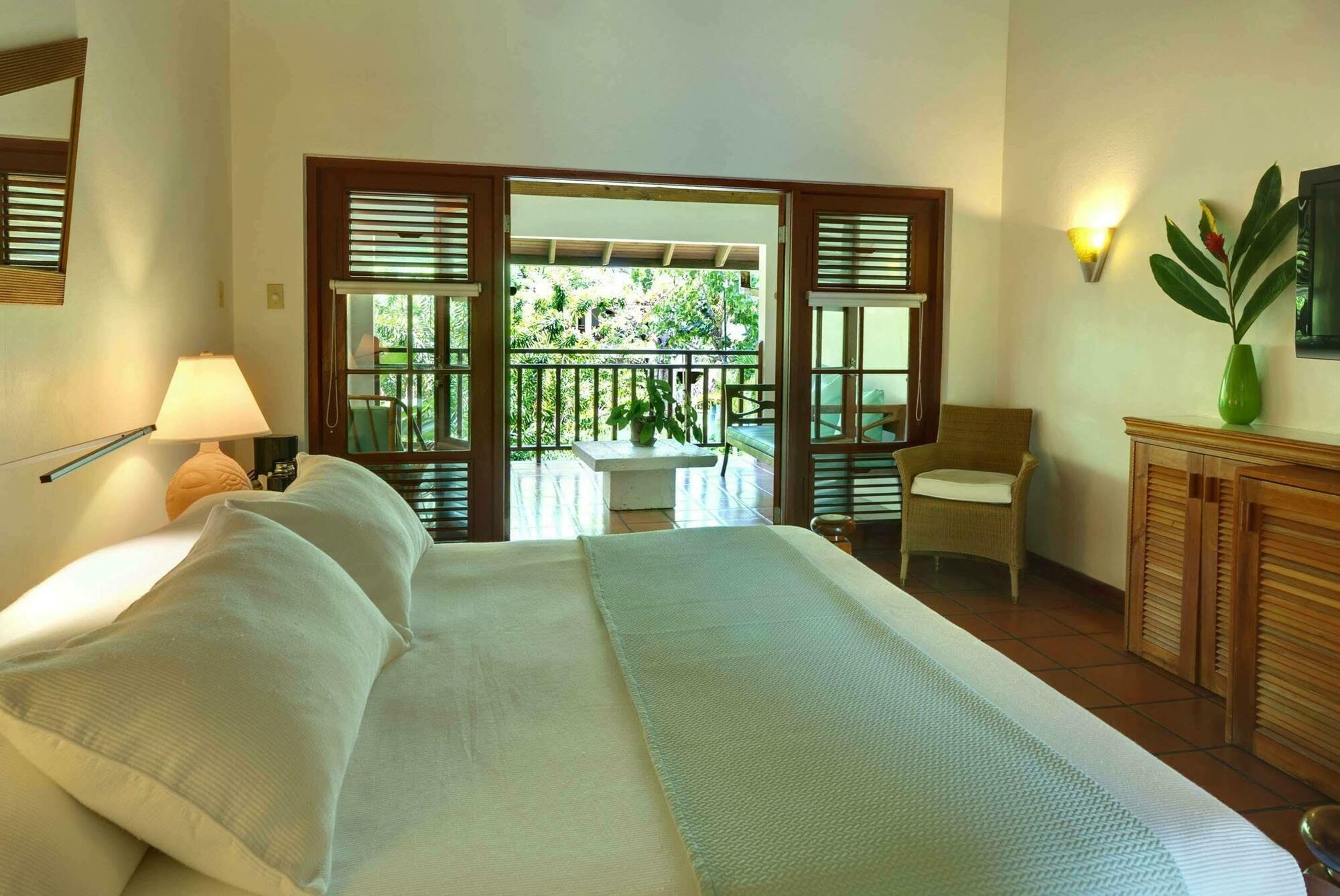 Resort Couples Swept Away (adults Only) Negril