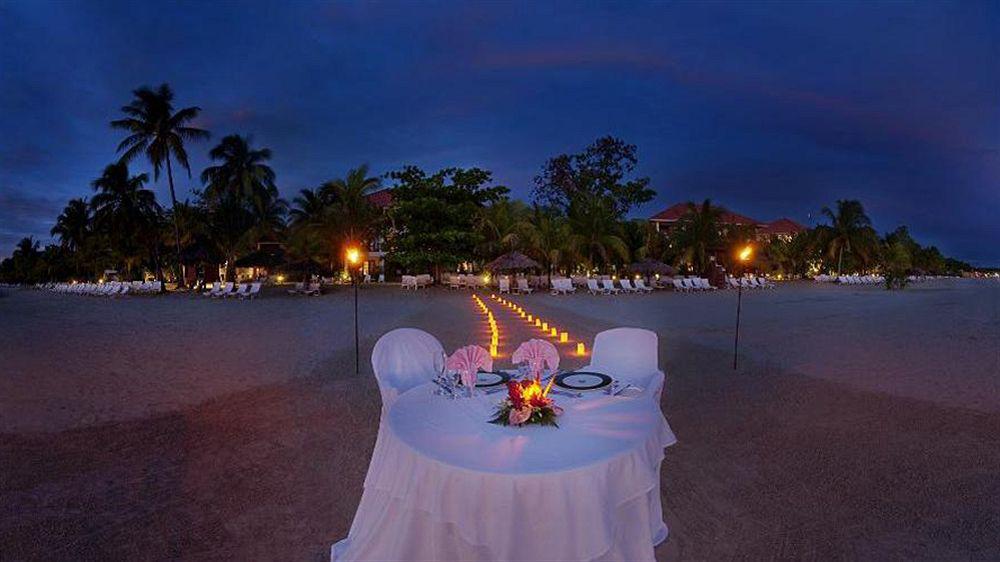 Couples Swept Away (adults Only) Negril