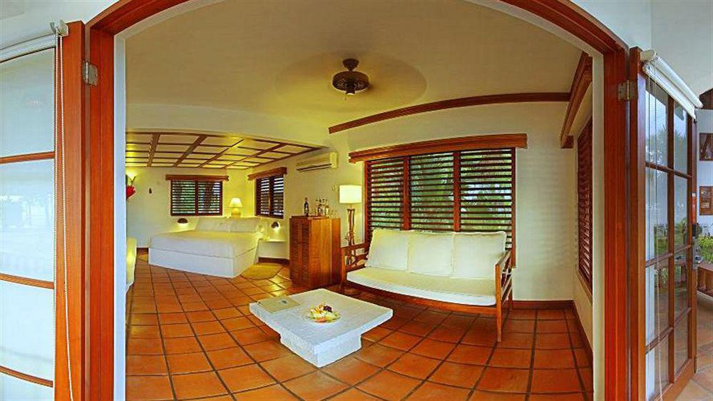 Couples Swept Away (adults Only) Resort