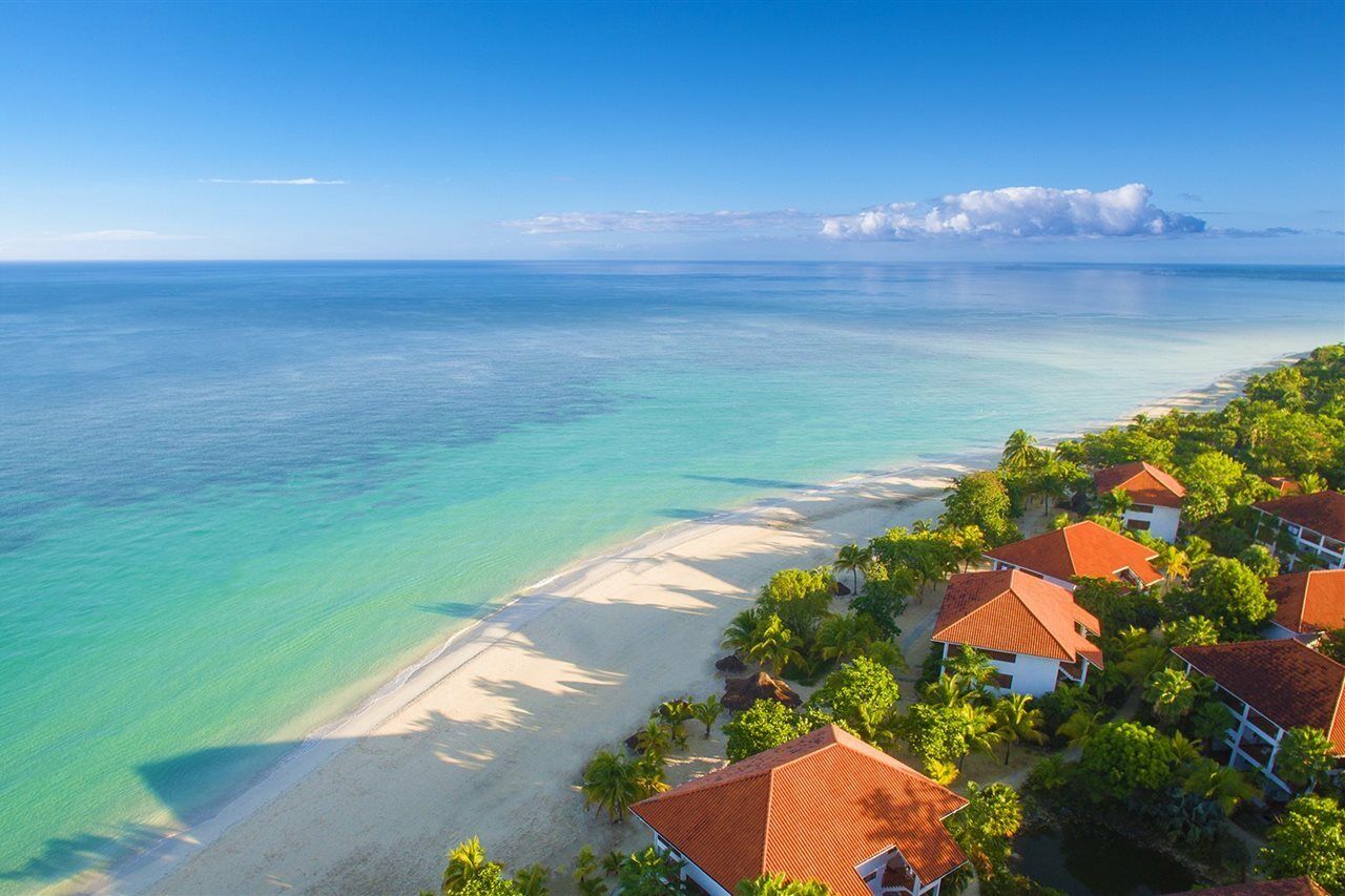 Resort Couples Swept Away (adults Only) Negril