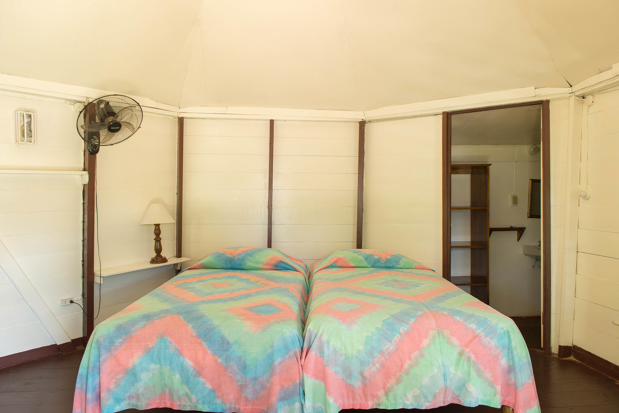 Hotel At Yoga Center 2*