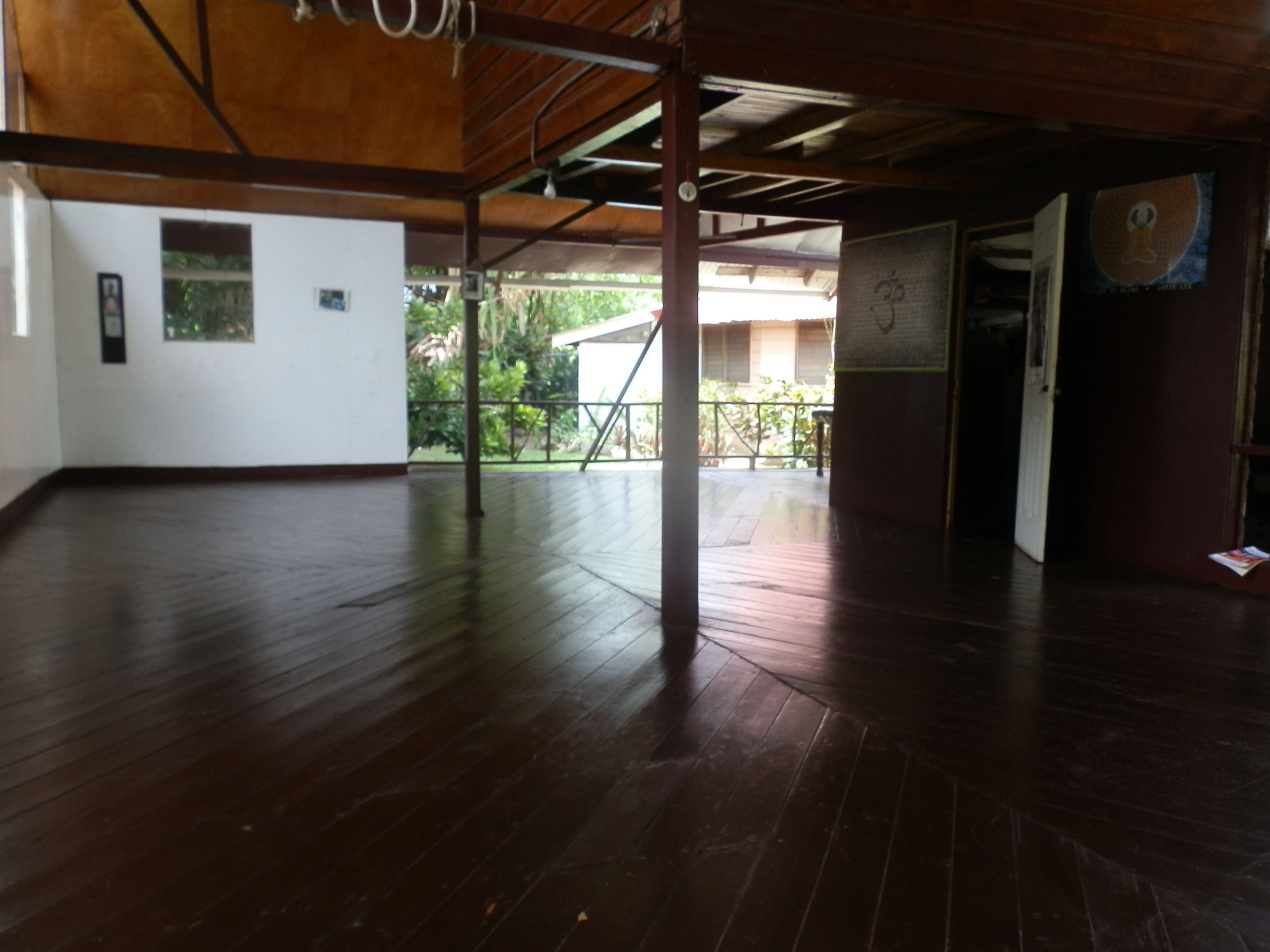 Hotel At Yoga Center 2*
