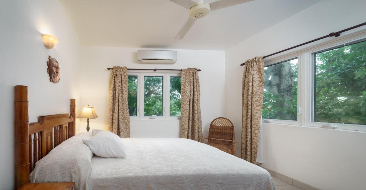 House Condos, 3* Negril