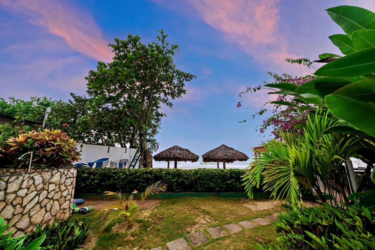 House Condos, 3* Negril
