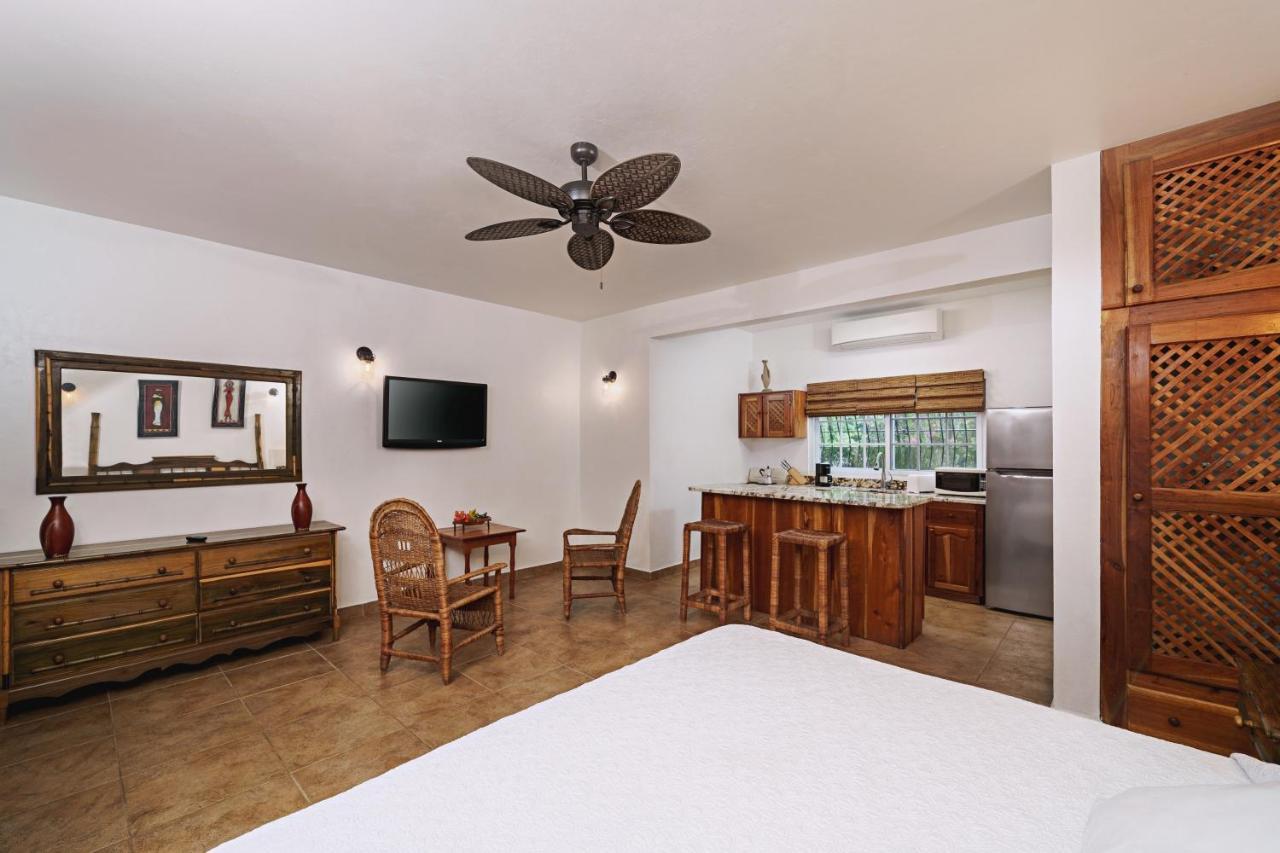 Hotel House Condos, Negril