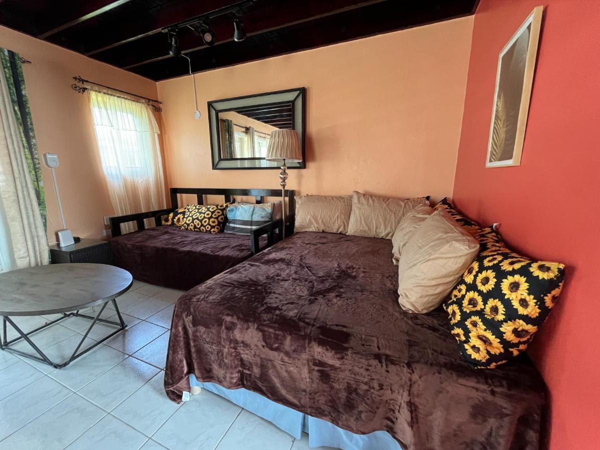 Holiday home Stunning 2 Bedroom House At Point Village *