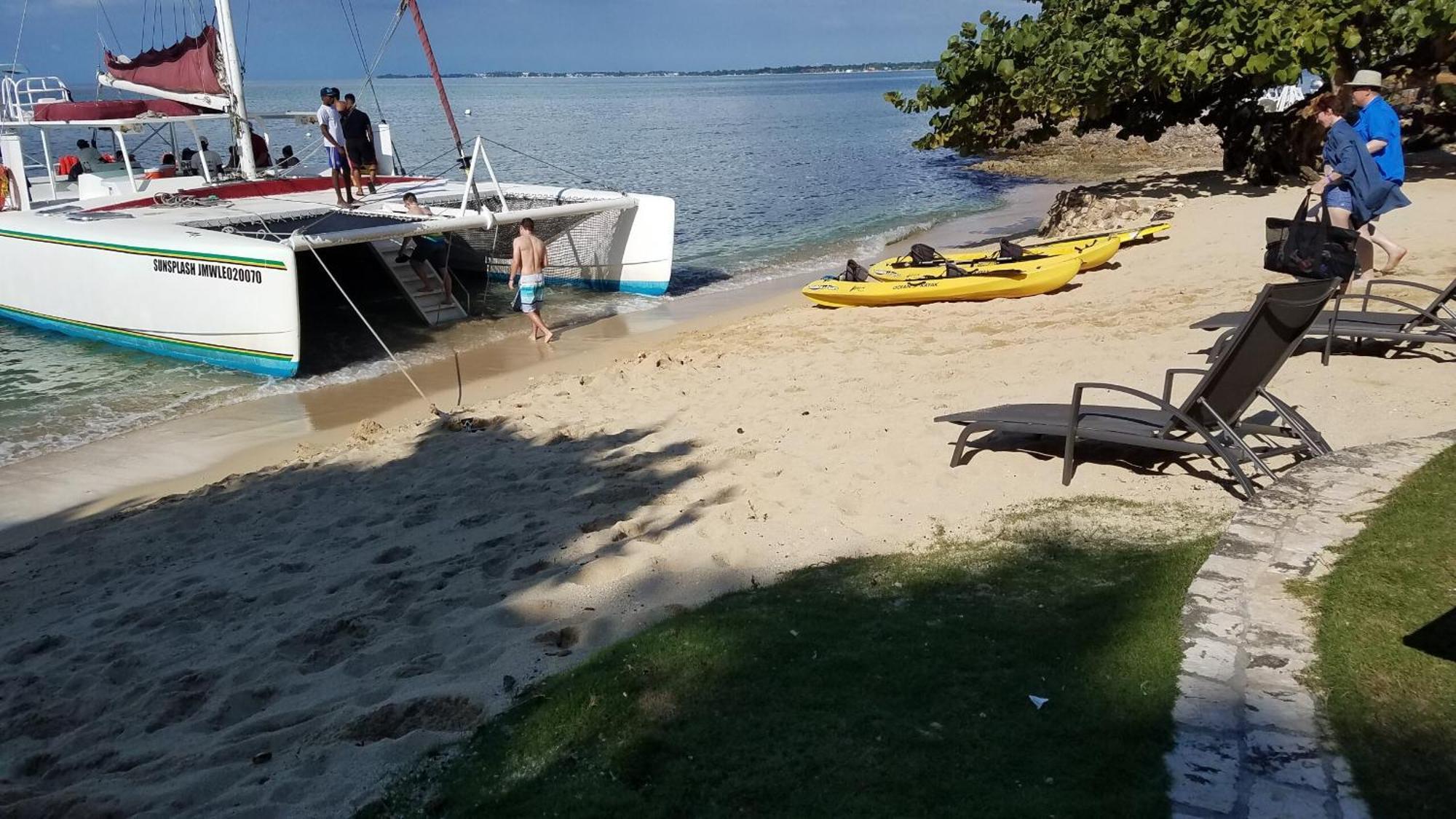 Llantrissant Beachcliff * Negril