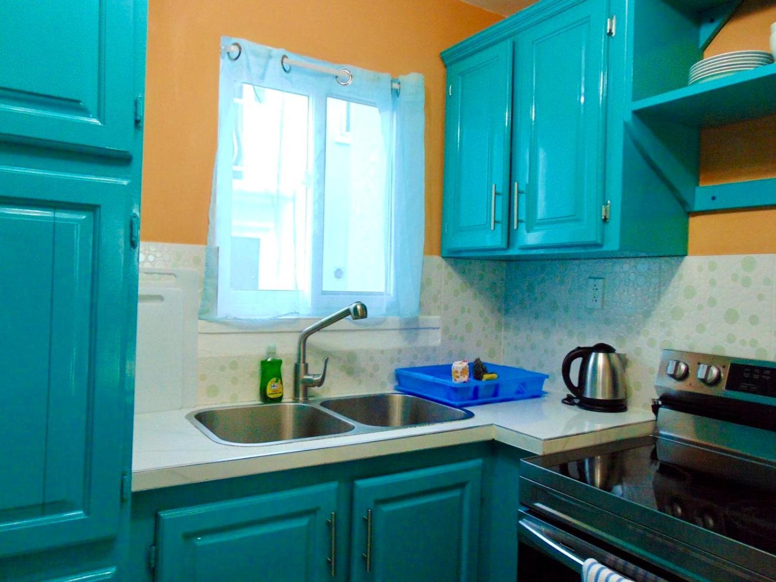 Seaside 2 Bedroom Oasis At 7 Miles Beach, Negril, Point Village Holiday home Negril