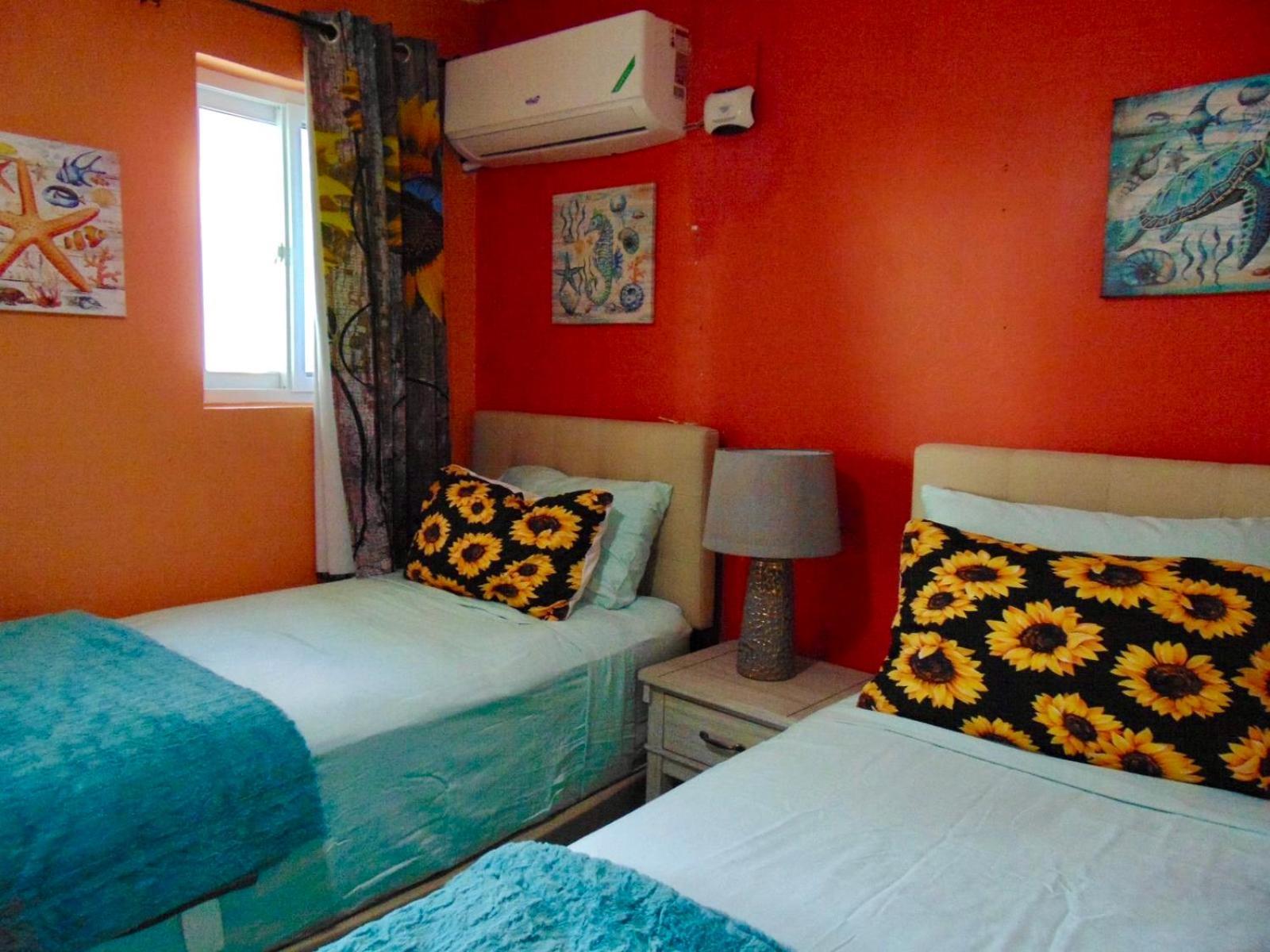 Seaside 2 Bedroom Oasis At 7 Miles Beach, Negril, Point Village * Negril