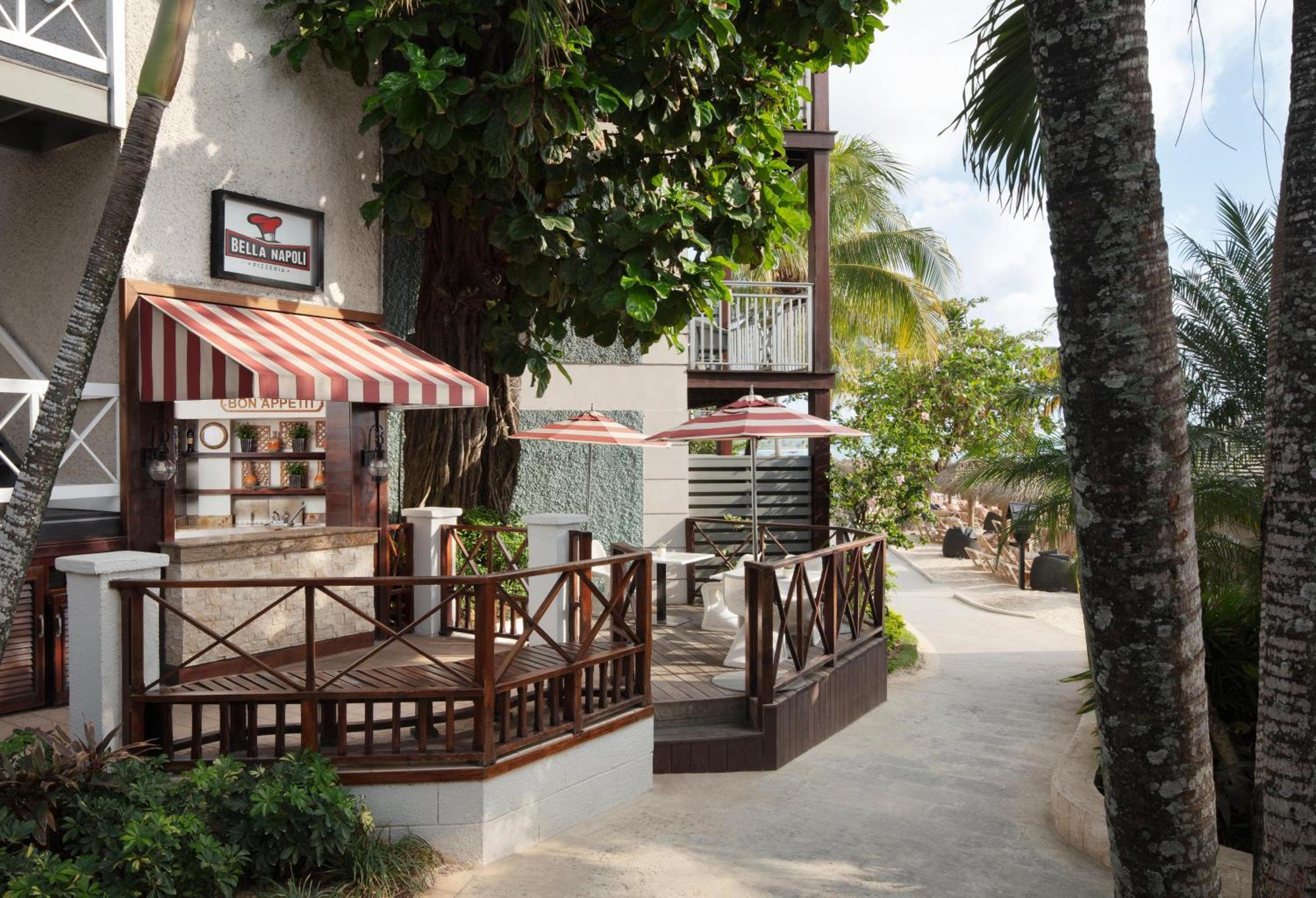 Resort Sandals And - Couples Only 5*