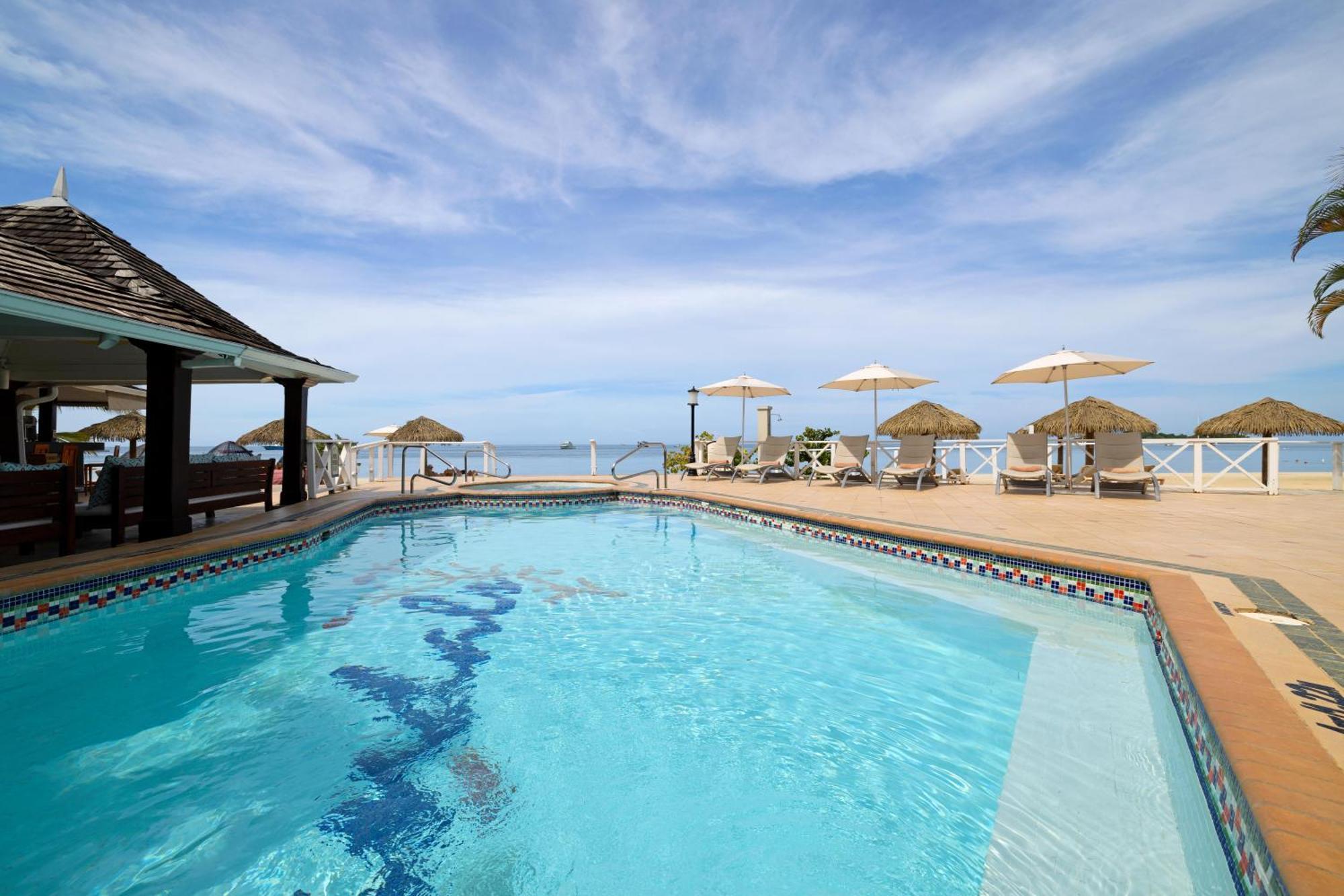 Resort Sandals And - Couples Only