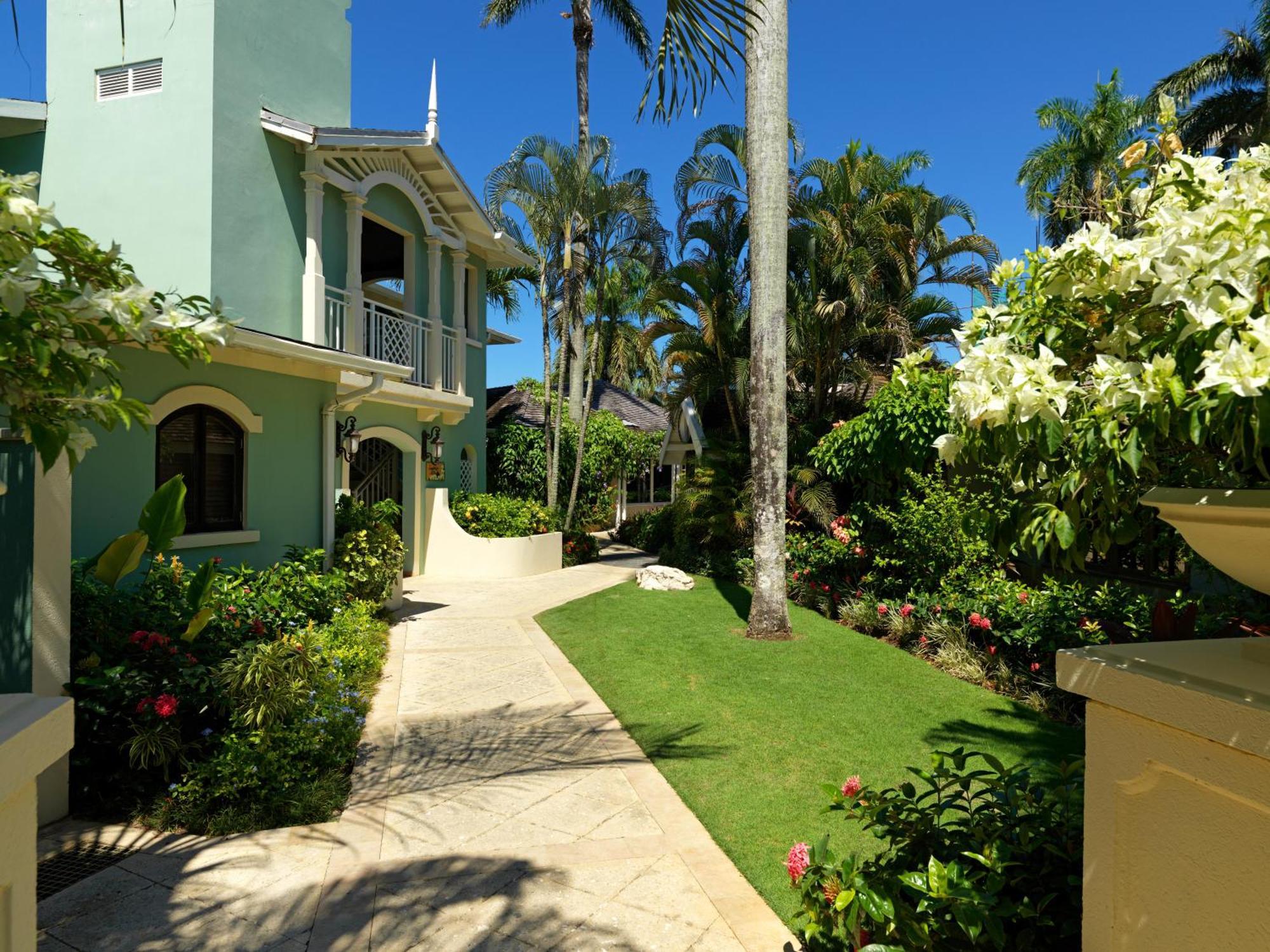 Resort Sandals And - Couples Only Negril