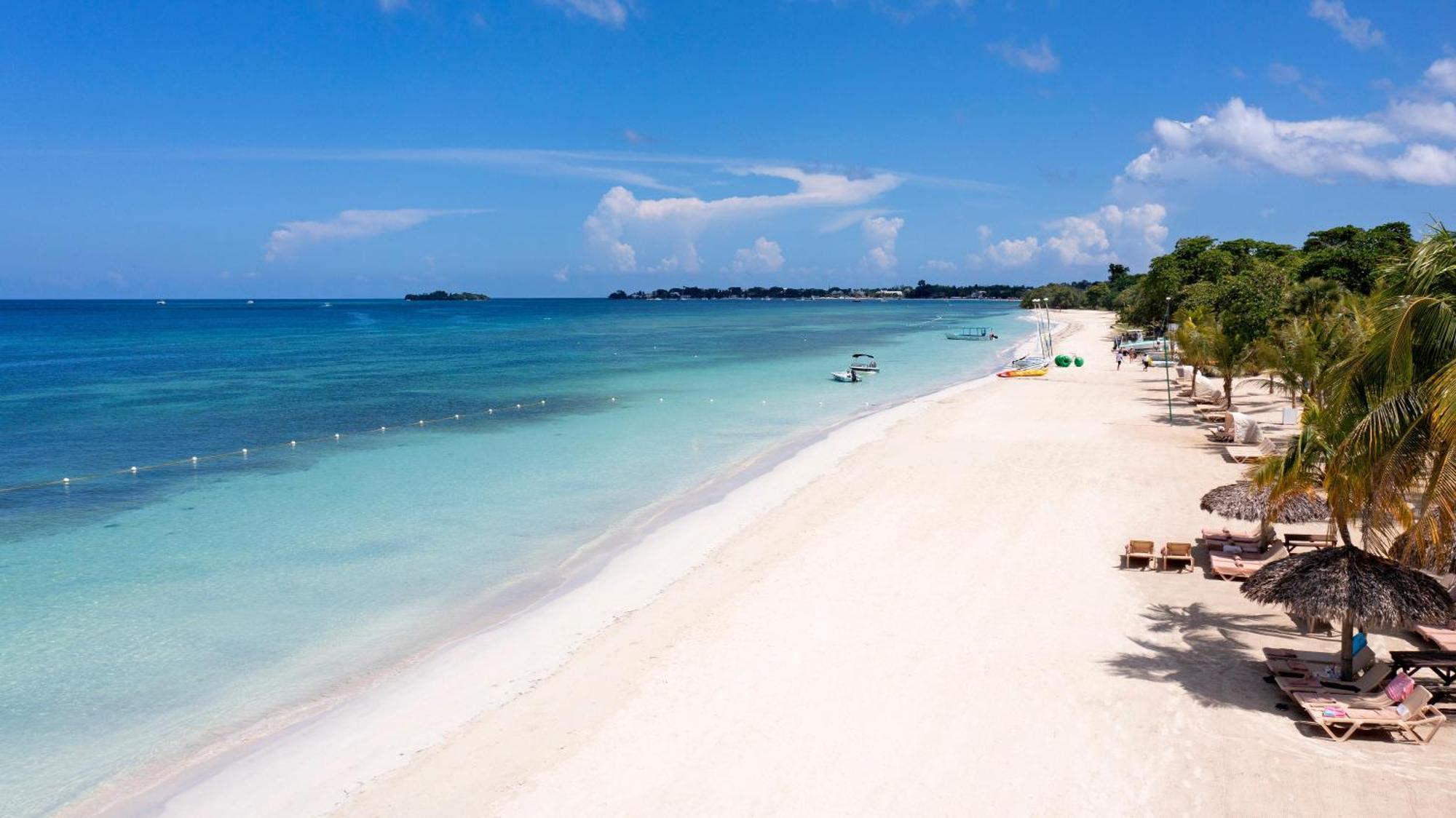 Beaches And 4* Negril