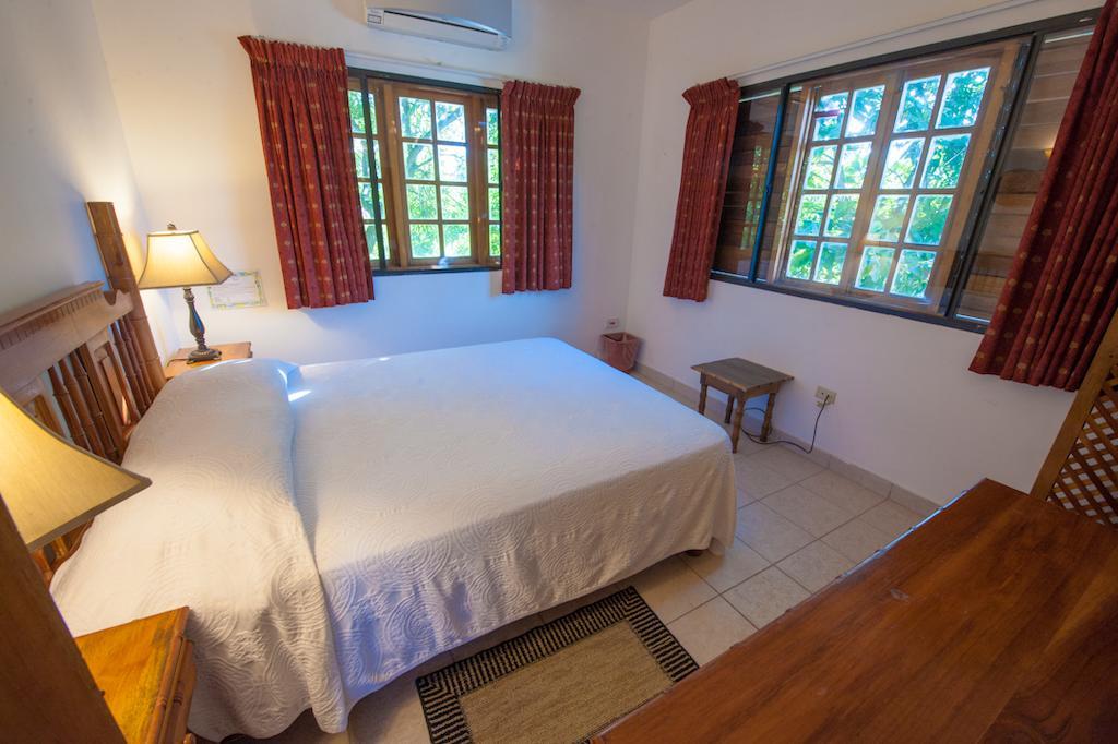 Hotel House Condos, Negril
