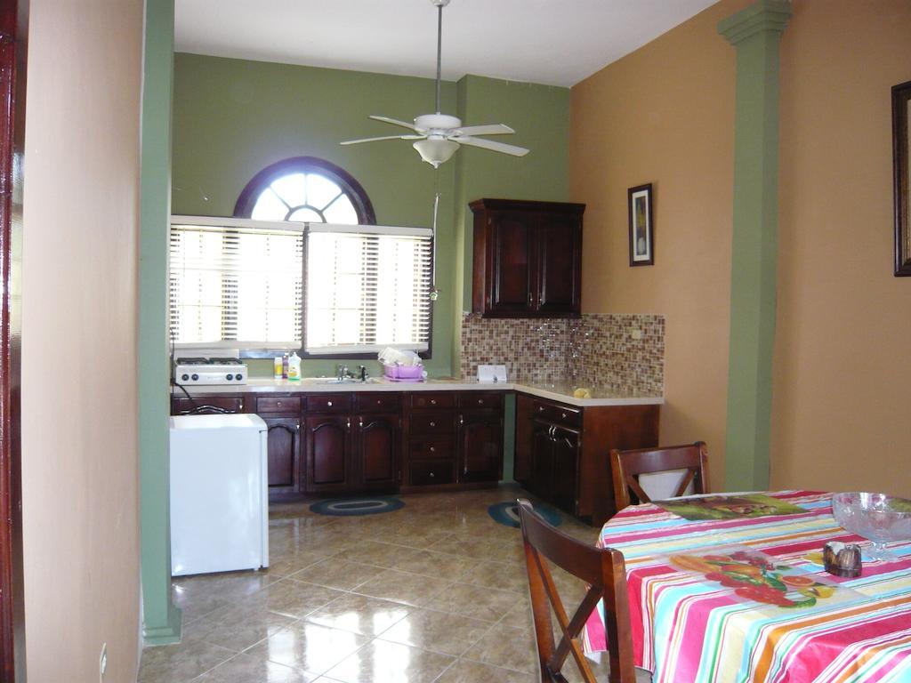 Eddies Tigress 2 Negril
