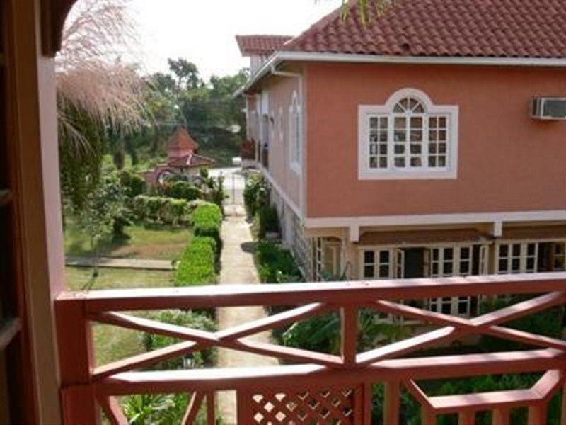 Hotel Devine Destiny Negril