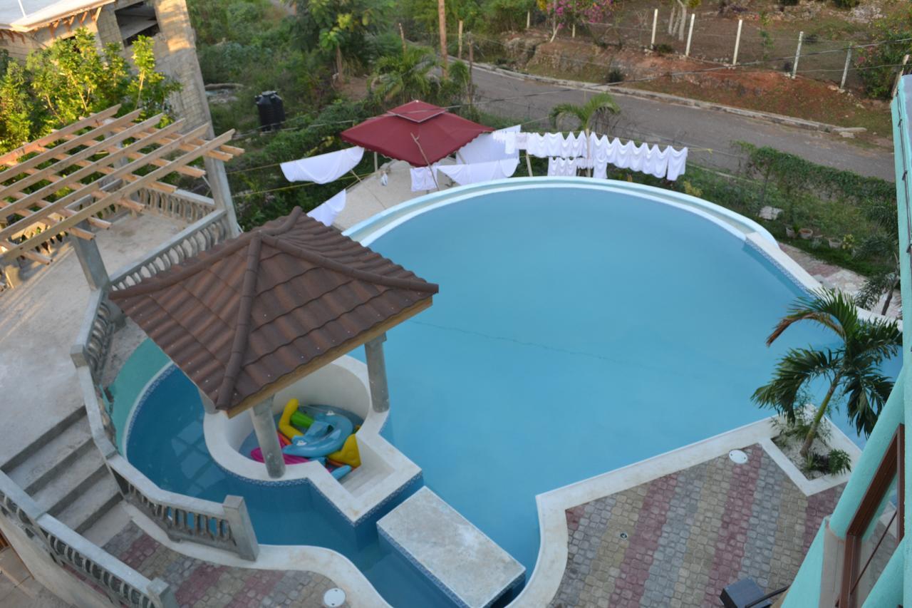 Sky Blue Ltd Resort 3*