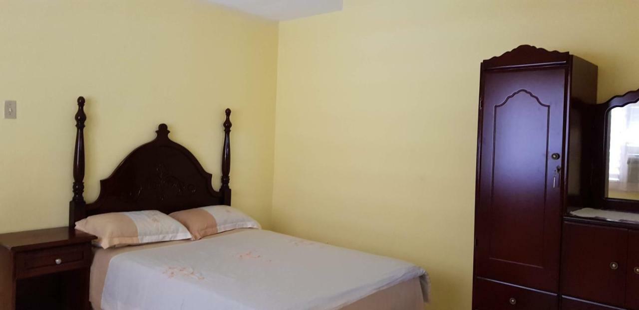 Almond Tree Apartment Negril