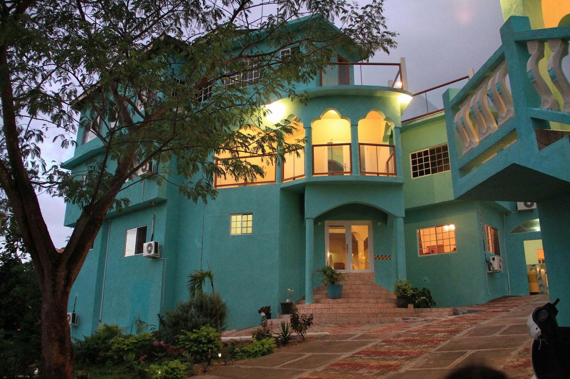 Sky Blue Ltd Resort