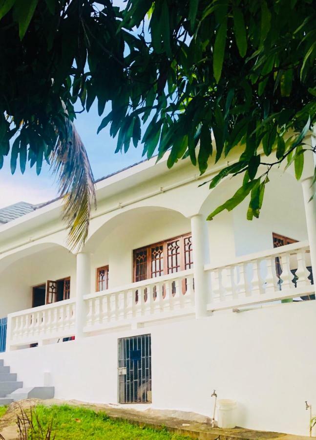Zuri Enterprise * Negril