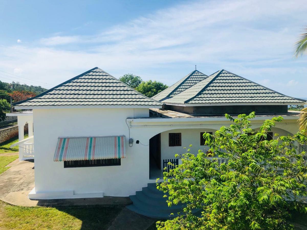 Guest house Zuri Enterprise Negril