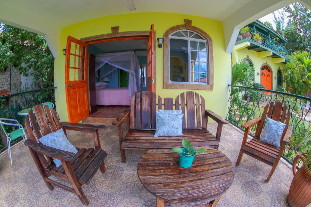 Sea Breeze #1 Holiday home *