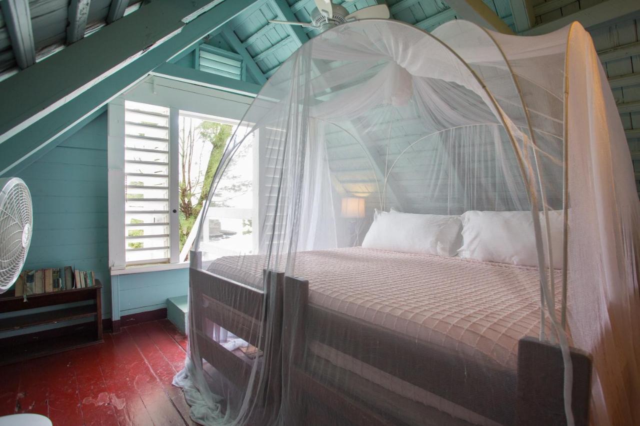 Llantrissant Beachcliff Negril