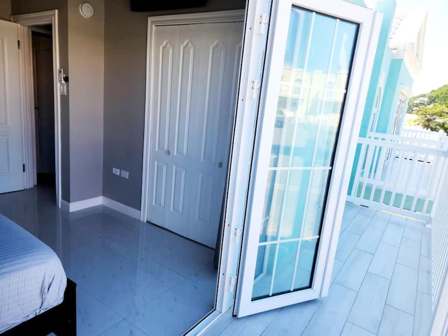 Brand New Luxurious Townhouse In Holiday home