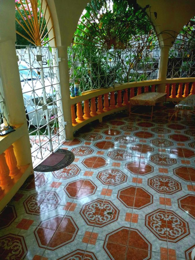 Fay Guest house