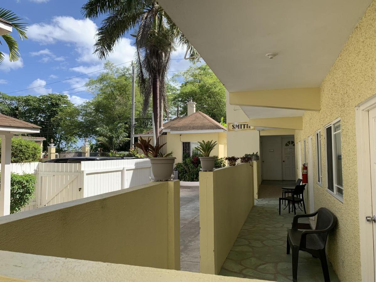 Relax In Jamaica - Enjoy 7 Miles Of White Beach! Villa *