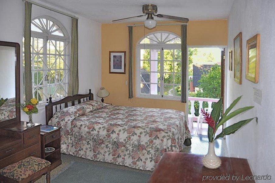 Firefly 4* Negril