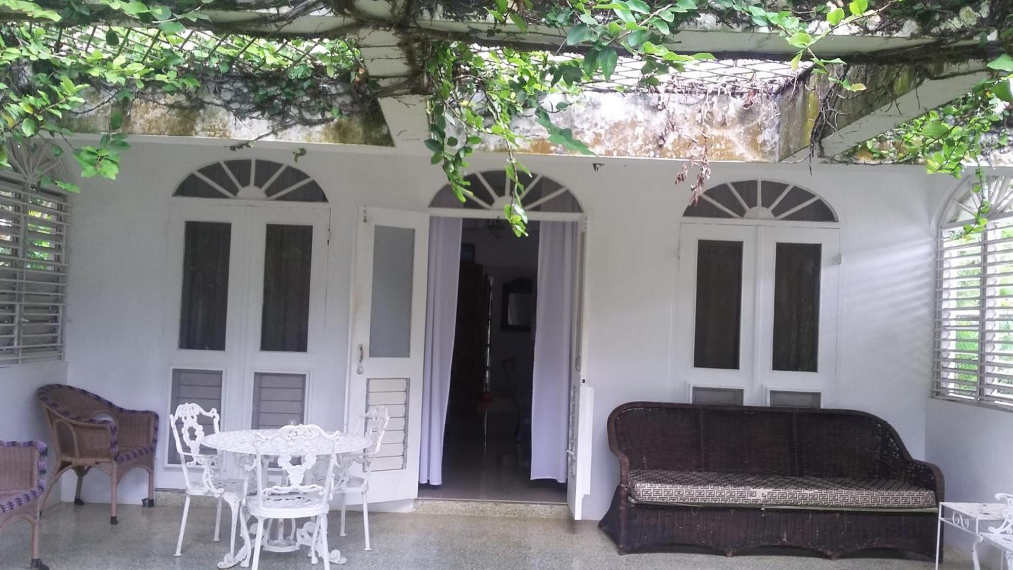 Hotel Firefly Negril