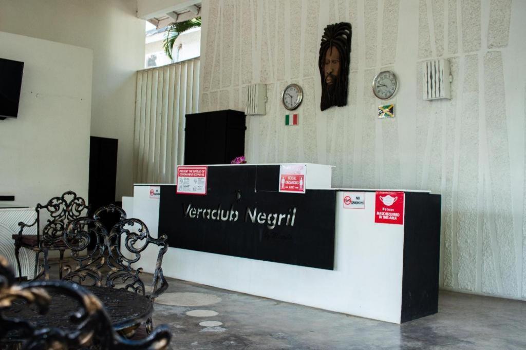 Hotel Merrils Deluxe 2*