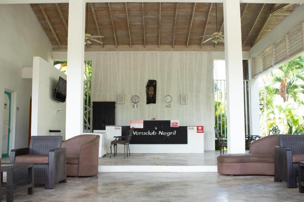 Hotel Merrils Deluxe Negril