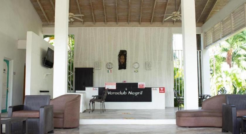 Hotel Merrils Deluxe Negril