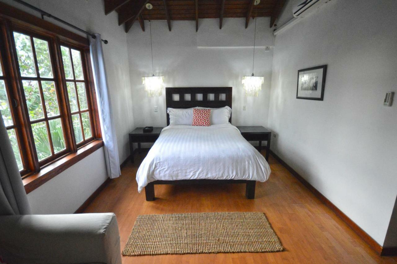 Sur Villa *