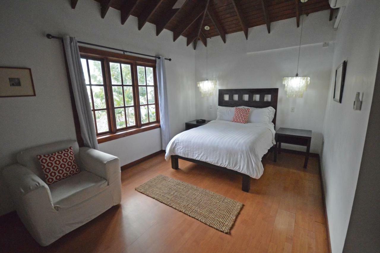 Sur Villa *