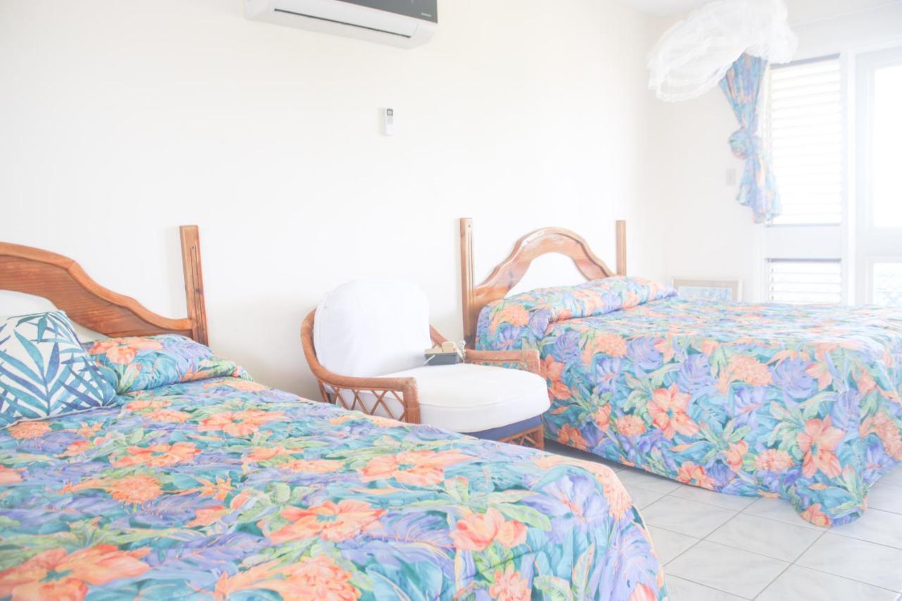 Point Village Apartment *
